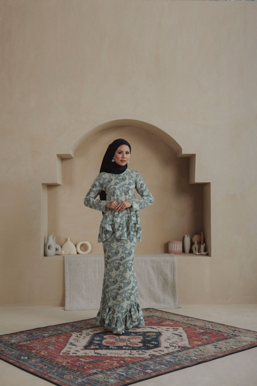 Esraa Ironless Modern Kurung  - Green Tea